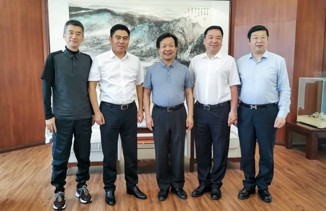 前台积电董事长加入美光任公司董事，科技巨头的新篇章