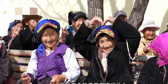 跨越世代的关怀，90后如何成为61位老人的暖心妈妈
