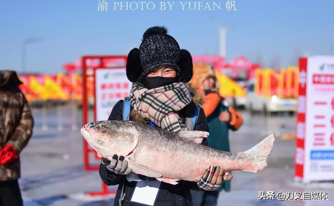 查干湖的鱼都是洗澡鱼？假的