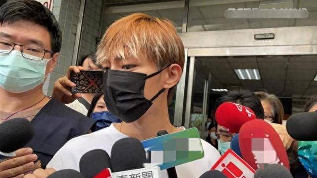 男子造谣顶流明星澳门输10亿被拘事件深度解析