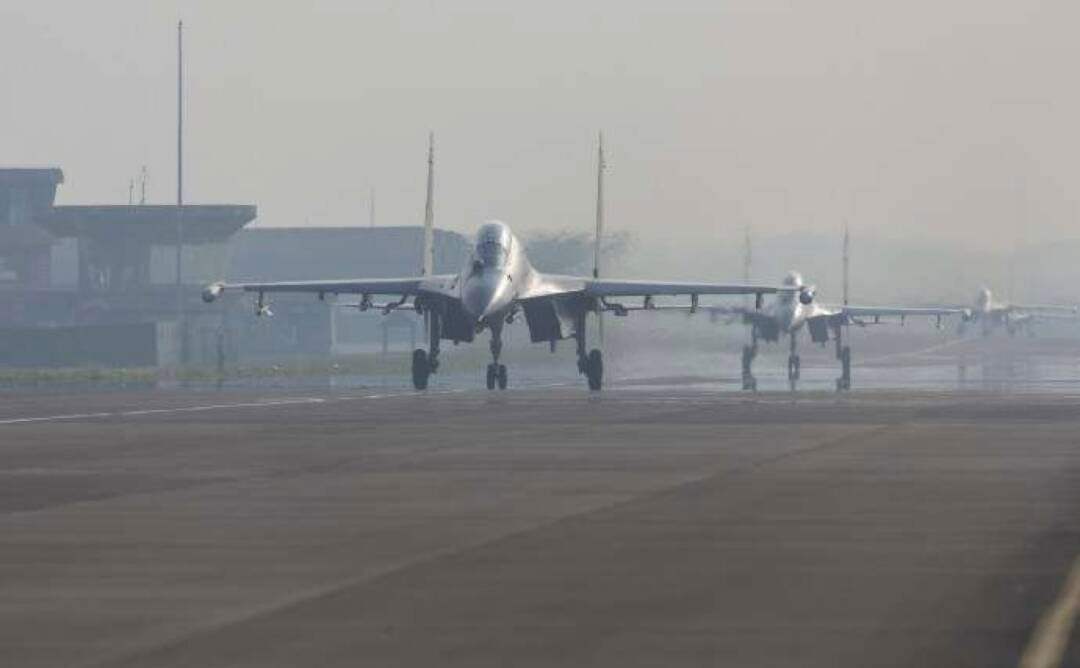 解放军台岛附近演习惩戒台独，捍卫国家主权与统一的坚定决心