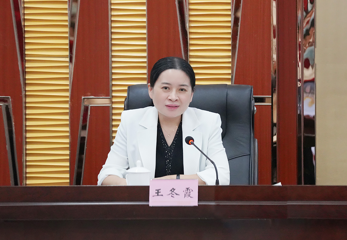 胖东来与王冬霞，一段独特的网络故事