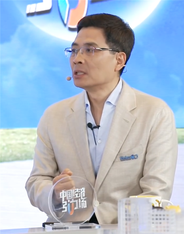 海尔CEO周云杰抖音首秀，一场智能与潮流的跨界碰撞