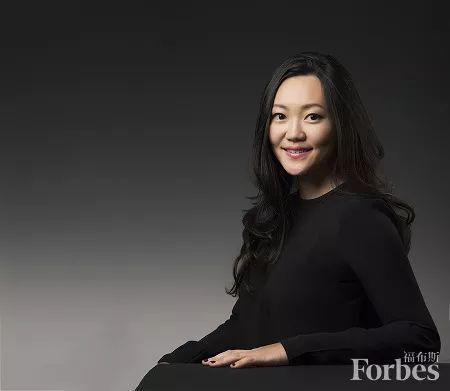 女副总裁首登福布斯，荣耀背后的故事
