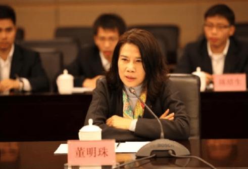 董明珠开会要求，企业铁腕与人文管理的融合之道