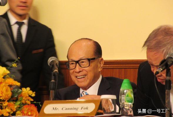 李嘉诚卖港口暂缓，背后的故事与市场解读