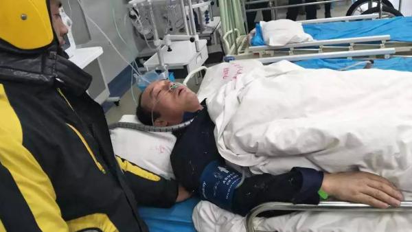 救人溺亡外卖员的家庭，父母之痛，孩子之殇