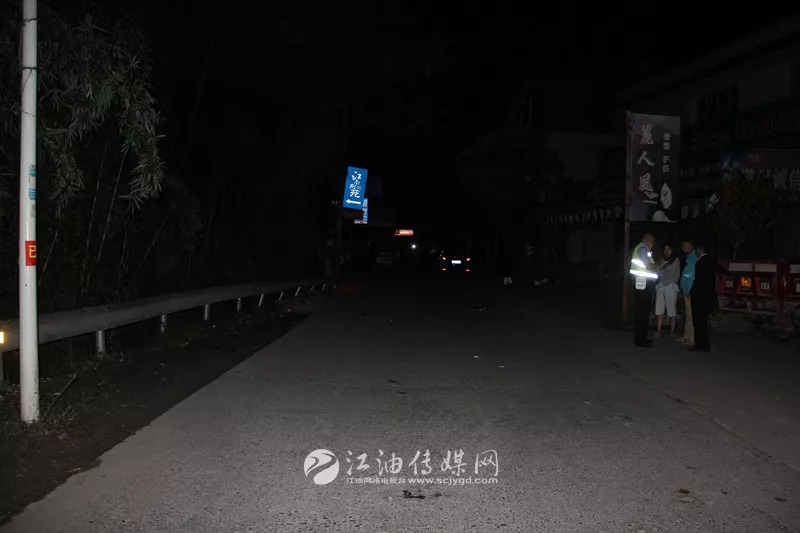 女子送女儿上学被撞，肇事司机逃逸事件深度解析