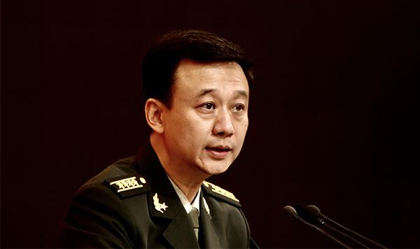 空军发言人揭秘，现代飞机告别飞两遍时代