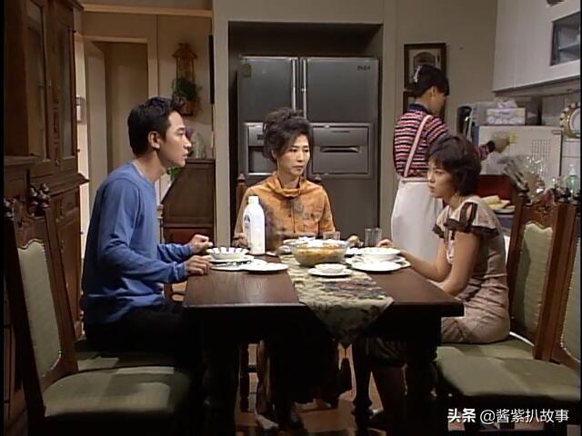 父亲坚持送儿子进精神病院，17年坚守与不易的父爱