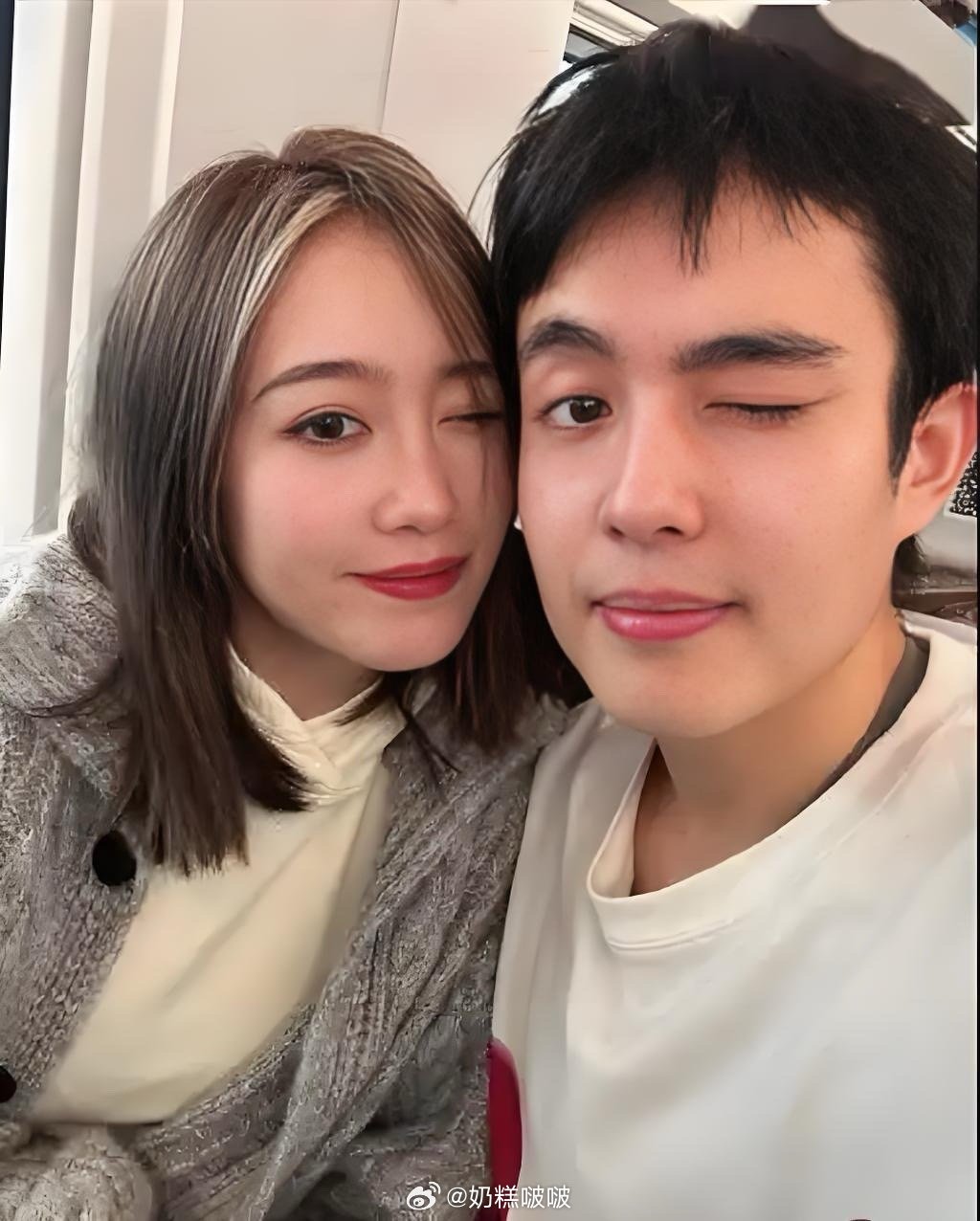 王星回应与嘉嘉的联姻，爱情与生活的美好交响