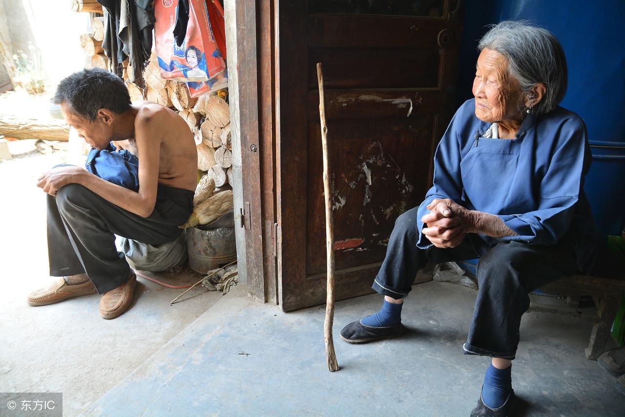 山东入室抢婴案事发地村民谈嫌犯