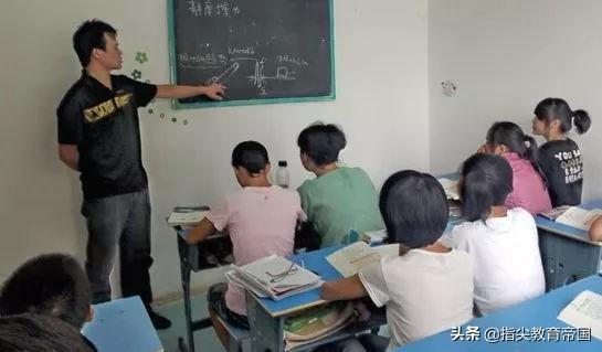 家长称双休影响孩子考学，教育局回应