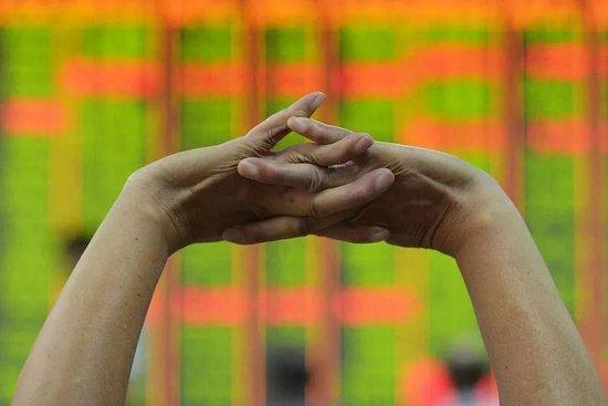 关键时刻国家队出手稳市，究竟买了什么？
