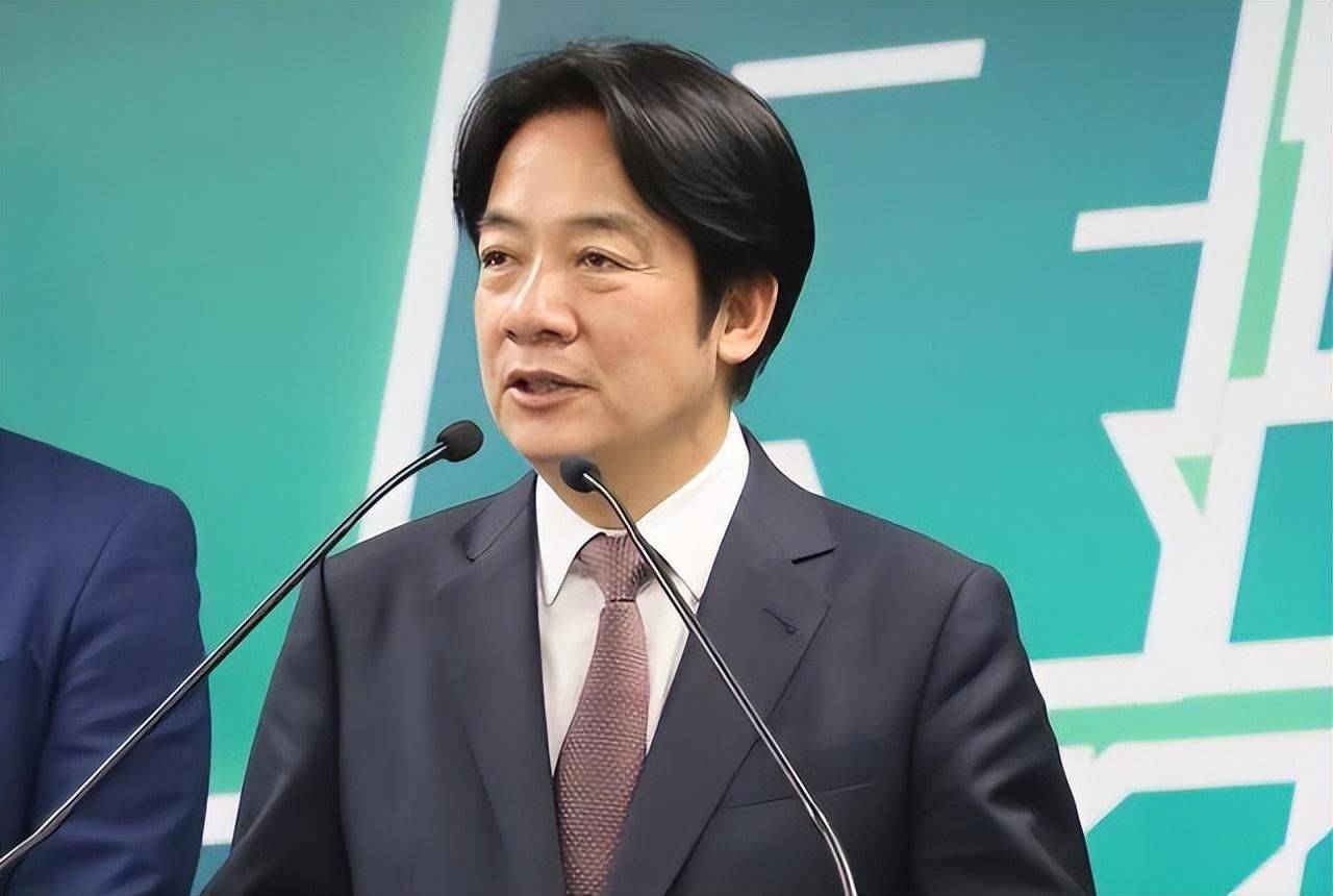 赖清德跪了，岛内网友怒了