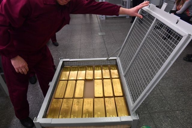 重磅！7006吨黄金已抵达中国龙腾网，黄金市场掀起新篇章
