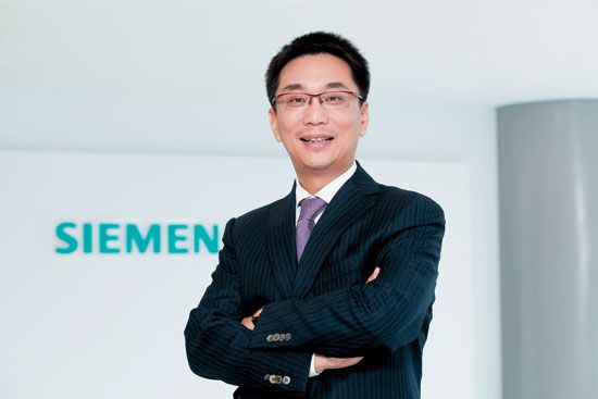 西门子集团总裁，引领数字化转型的先锋力量
