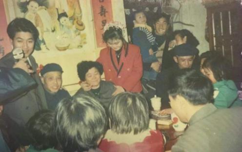 璀璨时光下的浪漫誓言，2021年订婚仪式概览