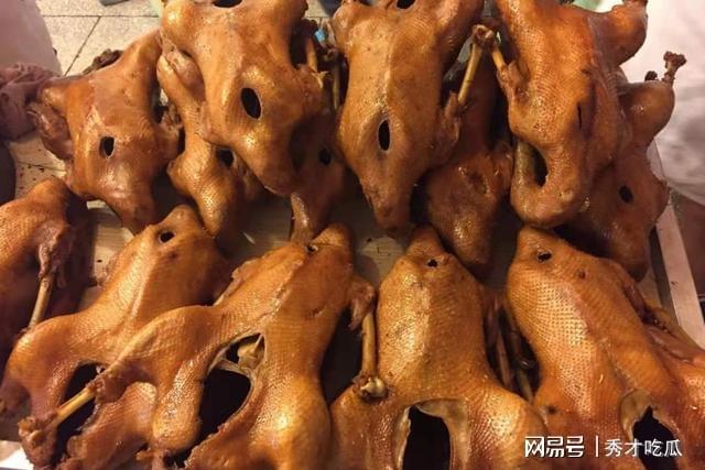 荣昌卤鹅吃法，一道美味的传承与探索