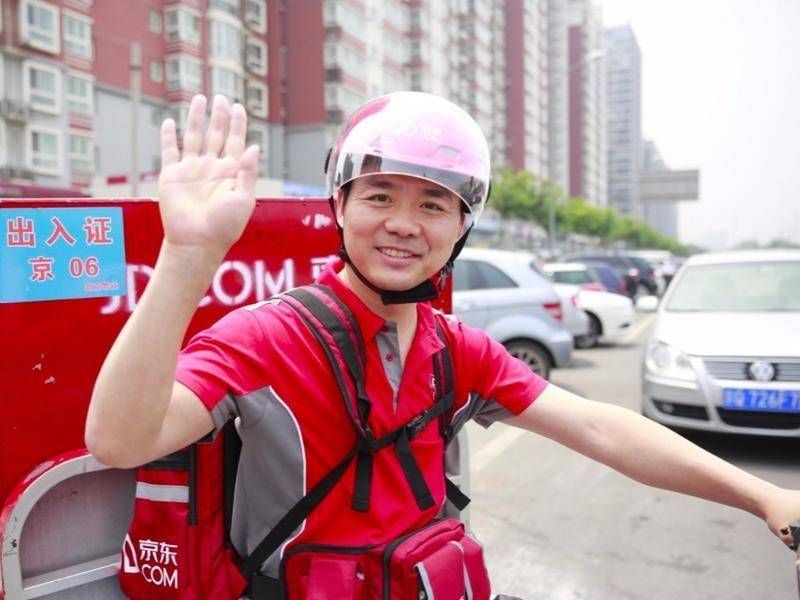 刘强东与外卖，一场电商巨头与餐饮行业的跨界融合