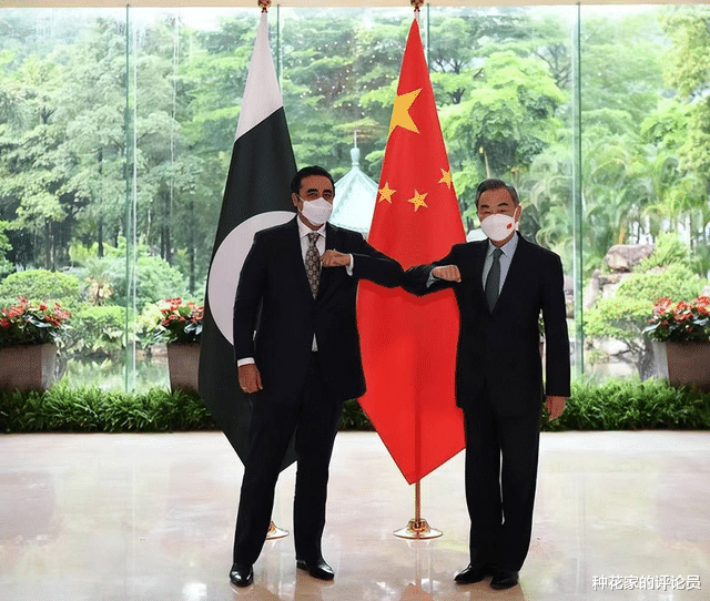中国邻国冲突，多维度的视角解读