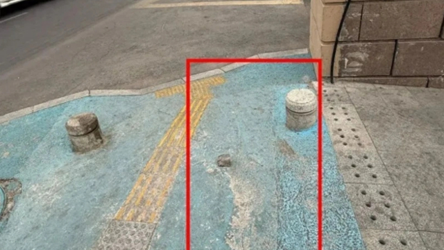 地铁口5平米无人认领的空间，一段城市微探与想象