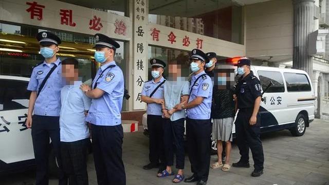西安夜空中的不明黑影，神秘现象待解之谜
