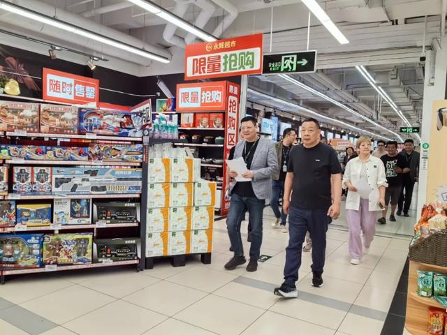 永辉超市力挺胖东来，共筑商业新生态的典范合作