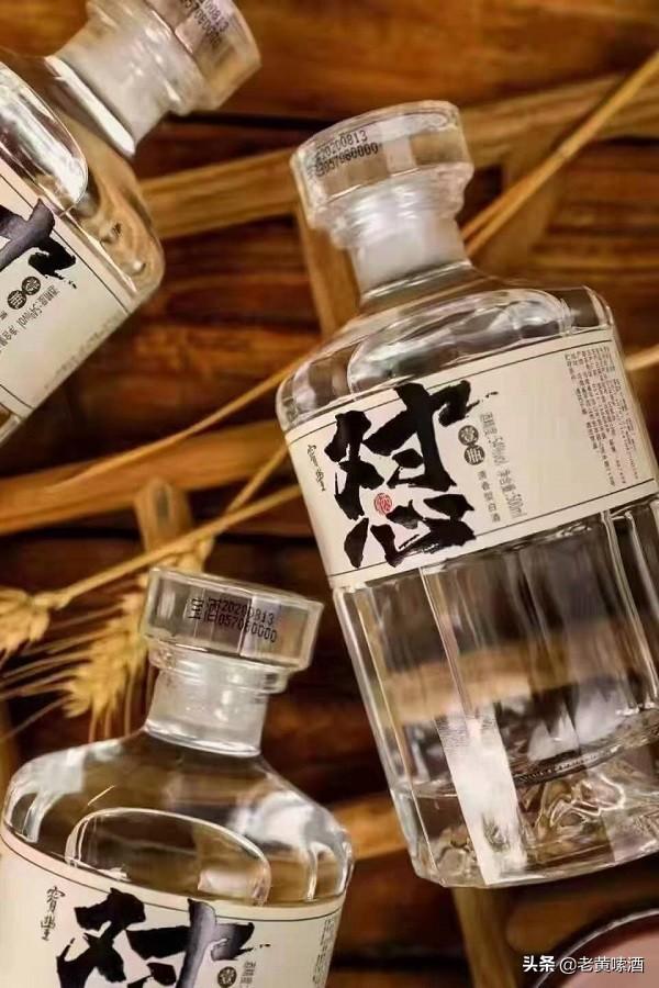 怼胖东来，一场网络热议的探究