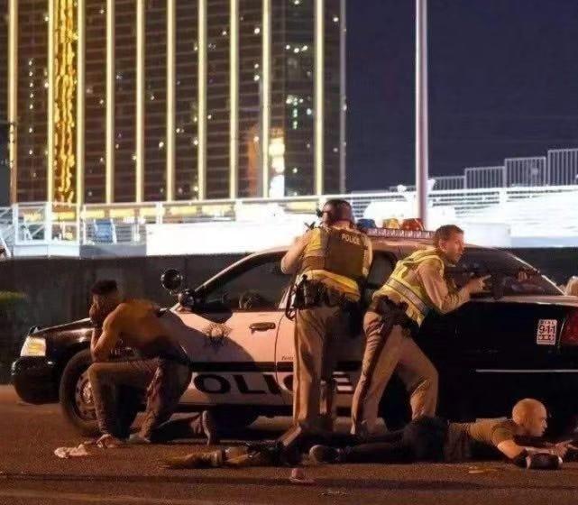 山体滑坡致两人遇难，悲剧背后的警示与思考