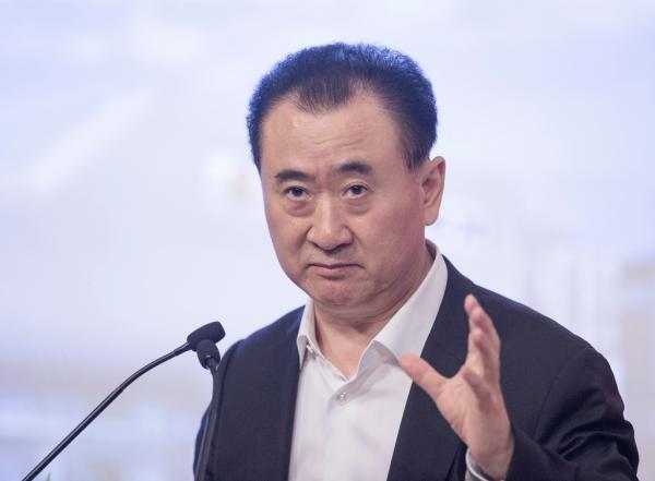 王健林为人，商界领袖的独特风采