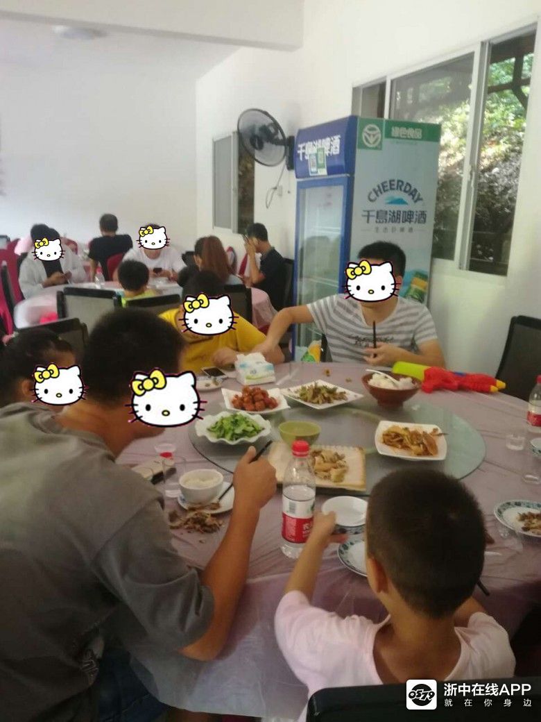 媒体聚焦下的纷争，饭店老板围殴拒绝就餐游客事件深度剖析