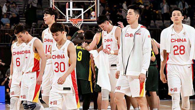 中国男篮亚洲杯集训大名单公布，期待与热血交织的时刻